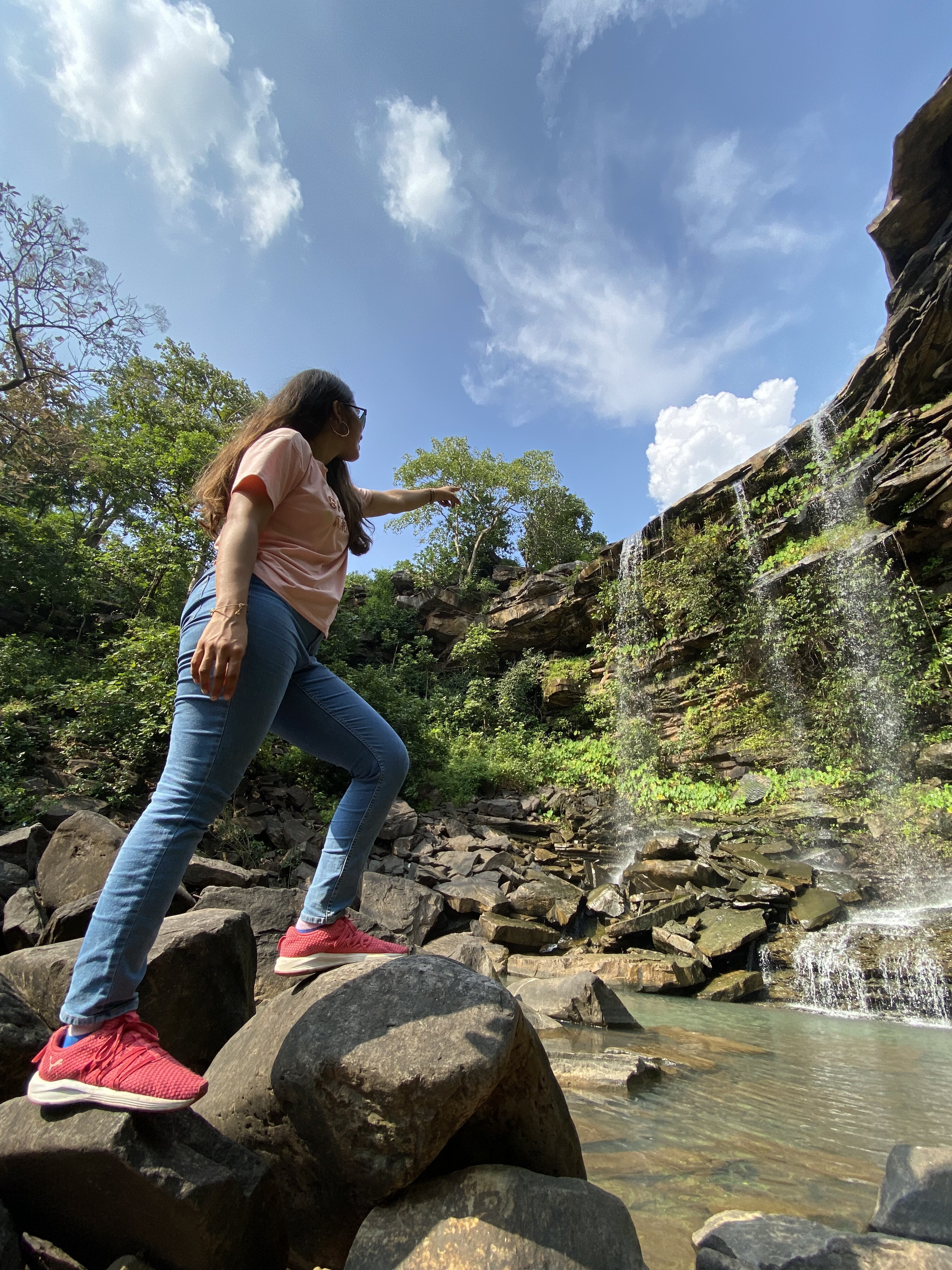 Bhadbhada Waterfall | A Beautiful Escape Near Bhopal
